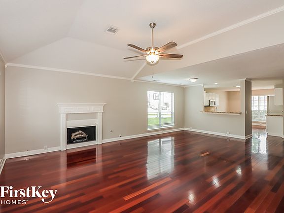 4th image of 3127 Birchleaf Dr
