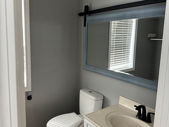 5th image of 81-83 Canada St #83B