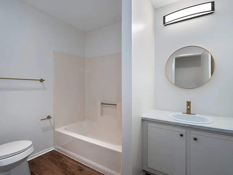 2909 W Slaughter Ln #B — Photo 42
