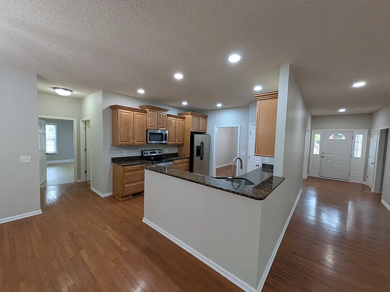 475 Crestview Rd — Photo 13