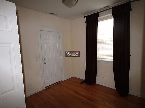 2nd image of 3244 N Clifton Ave #3252E1