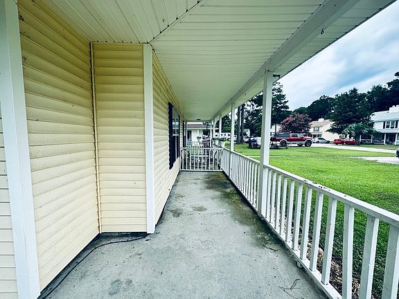 Front Porch_08142023