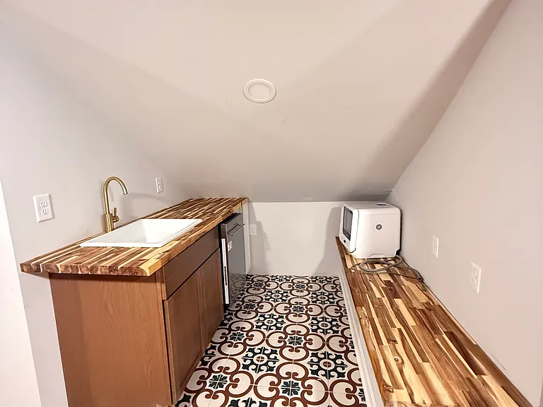 603 Willard Ave SW #B — Photo 6