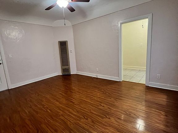 2nd image of 337 W Elk Ave APT 3