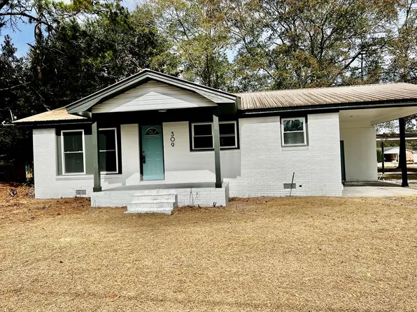 309 E Wayne St, Adel, GA 31620