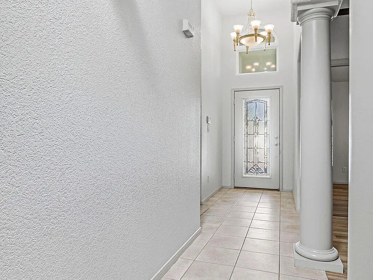 6141 Loma De Cristo Dr — Photo 7