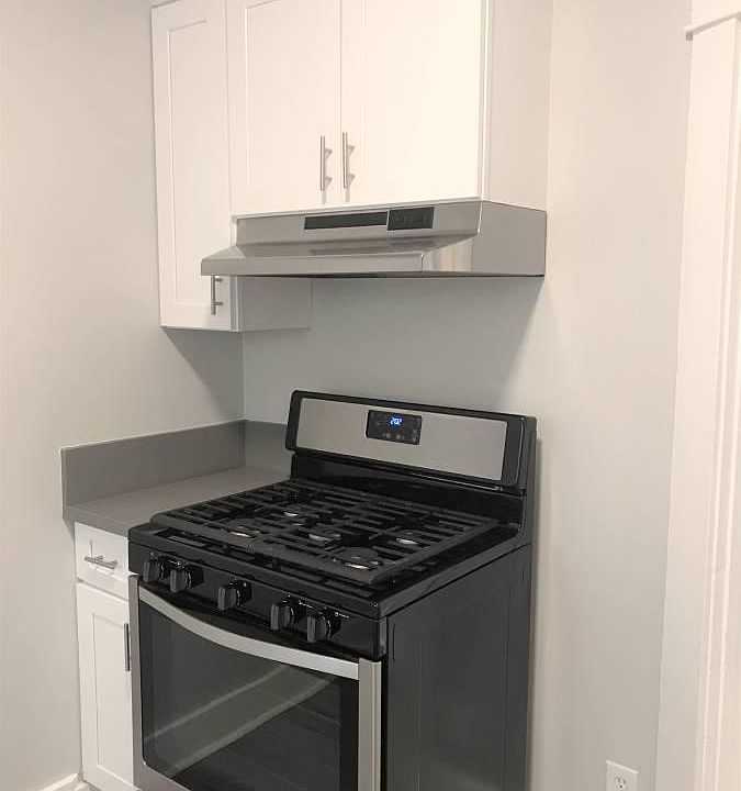 1st image of 1332 Stanley Ave #1332
