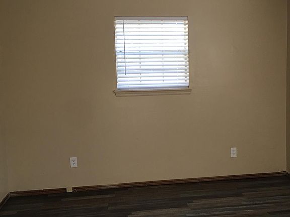 5th image of 226 Orr Dr