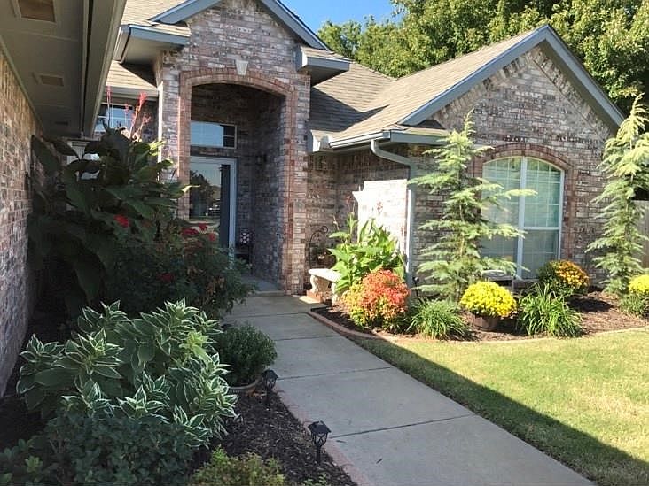 2nd image of 4120 Glasgow Dr