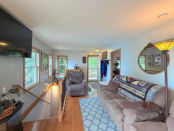 5th image of 17844 45th St NW
