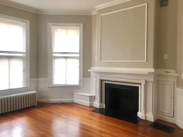 7 Fairfax Rd #1, Milton, MA 02186