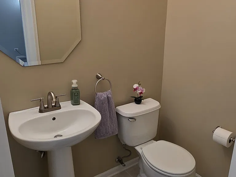 14 Parkside Ct — Photo 8
