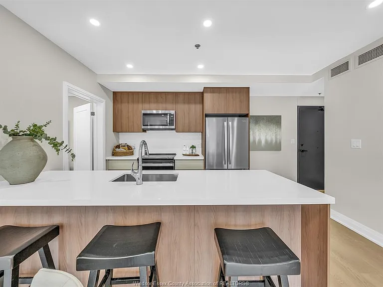 11646 Tecumseh Rd E #500 — Photo 20