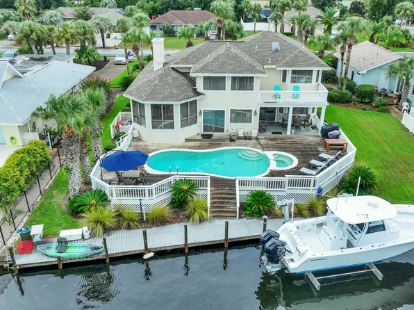 471 Wahoo Rd, Panama City Beach, FL 32408