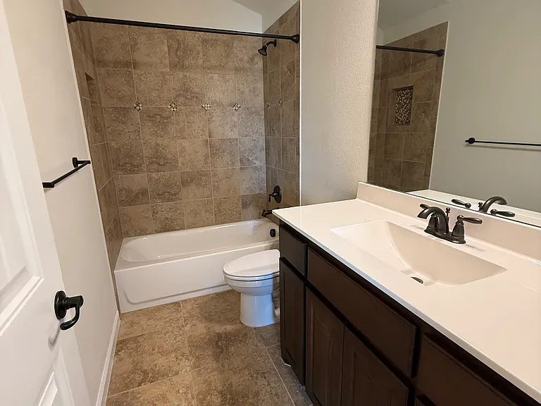 12252 Walden Wood Dr — Photo 22