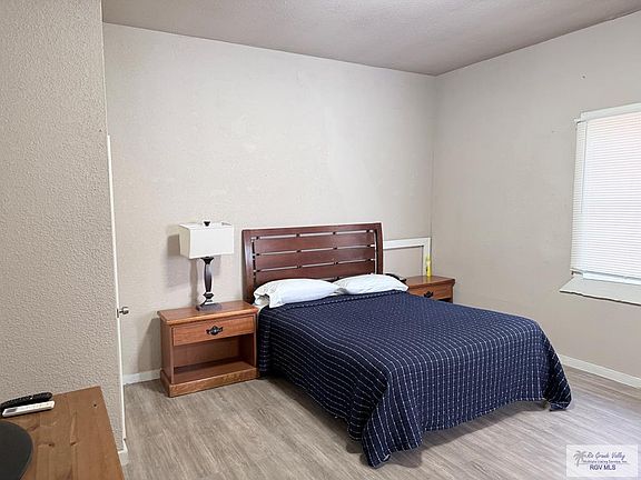 5th image of 424 E Levee St #1-4-7