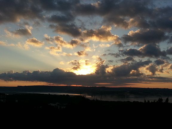 SUNRISE LAKE TRAVIS VIEW