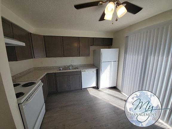 mini_Kitchen_1_10022025
