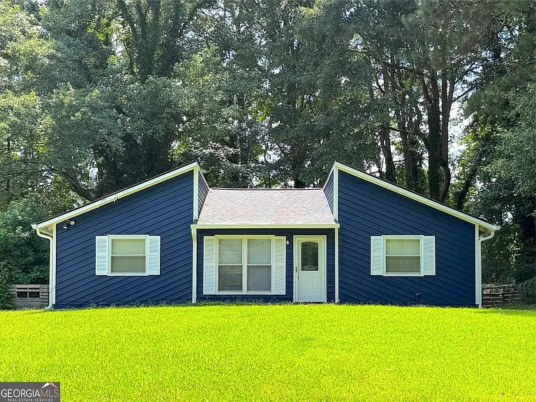 813 Post Oak Cir — Photo 1