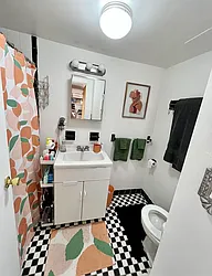 Rented by KNOCKKNOCK LLC