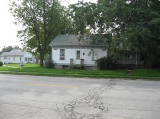 1156 5th St, La Salle, IL 61301