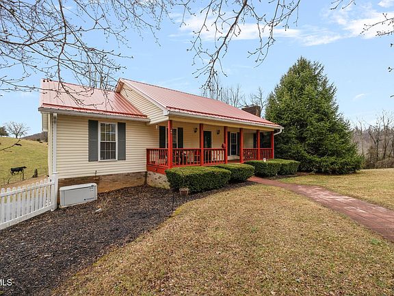 2nd image of 206 Highland Rd