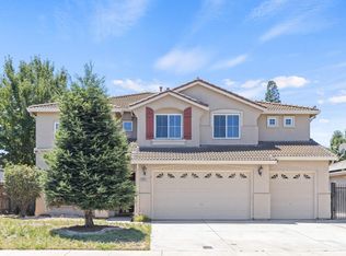 10641 Wellington Cir, Stockton, CA 95209