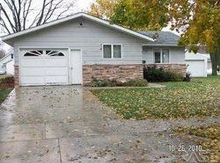 506 S Chestnut St, Ellsworth, MN 56129