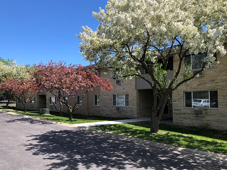 Forest Place Apartments