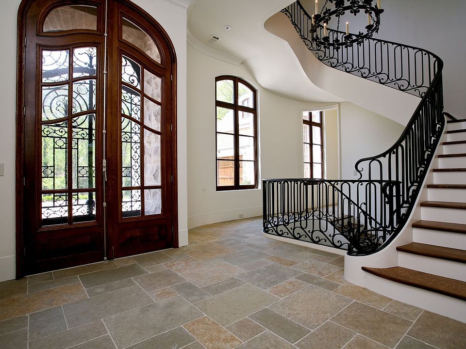 Entrance foyer