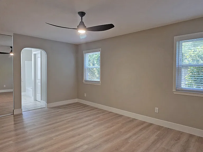 1715 Rockybend Dr — Photo 14