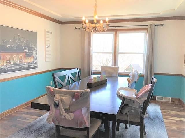 2nd image of 1216 Wellington Way