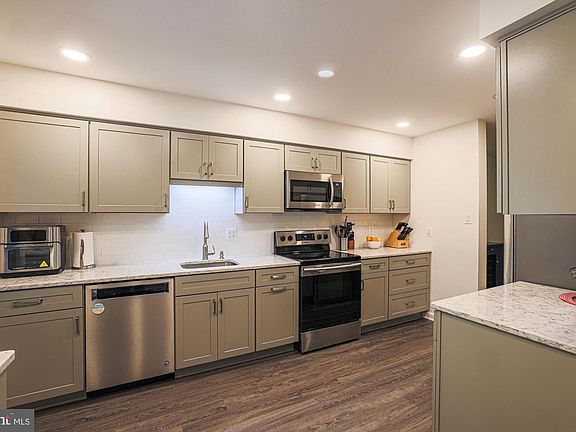5th image of 7477 Swan Point Way Unit 4-2