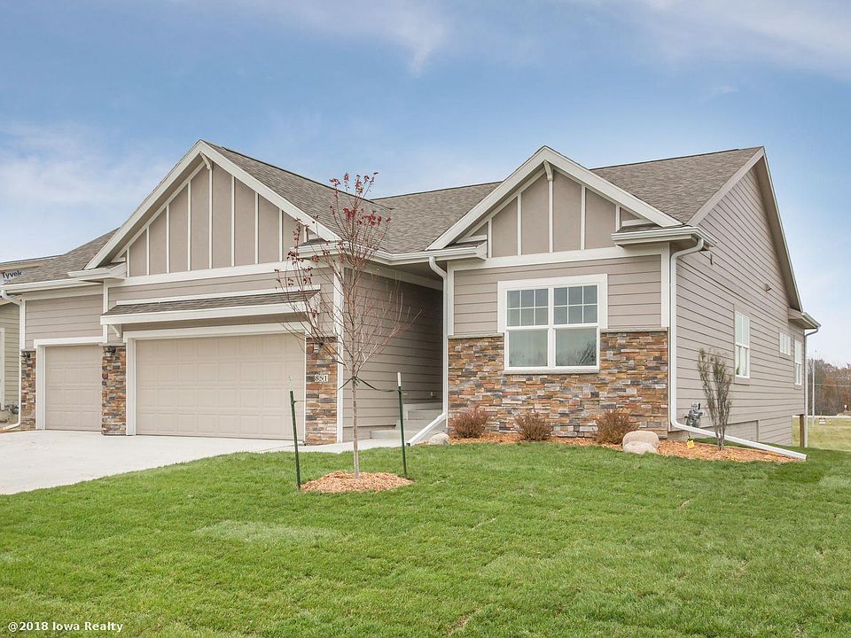 1st image of 851 Cardinal Dr