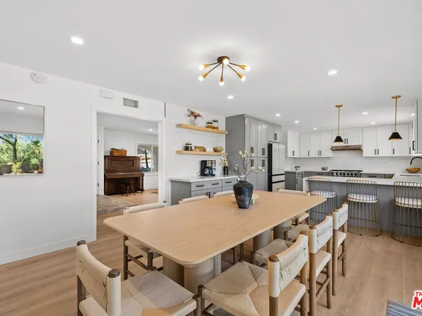 1781 Calle Zocalo, Thousand Oaks, CA 91360
