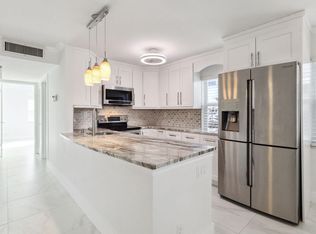 534 Flanders Dr #L, Delray Beach, FL 33484