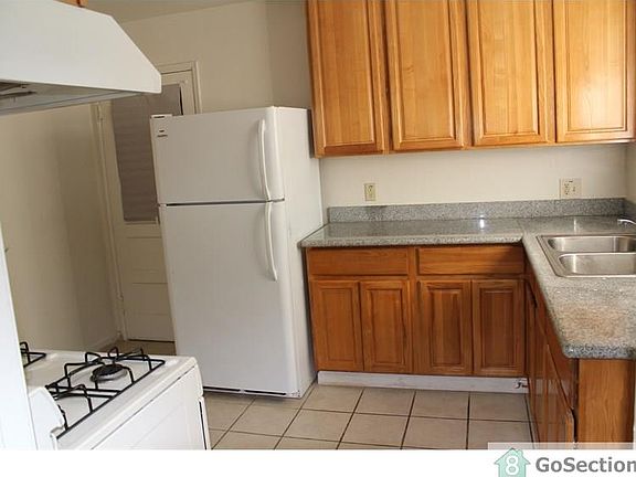2nd image of 6920 Fresno St APT B