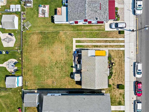 5th image of 419-421 E 8th Ave