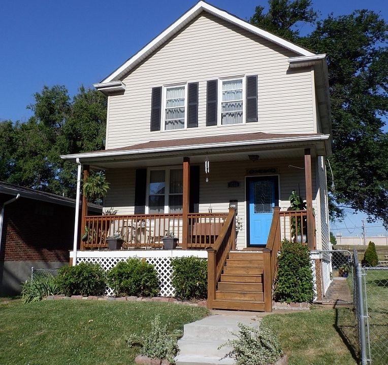 2nd image of 3233 Portis Ave