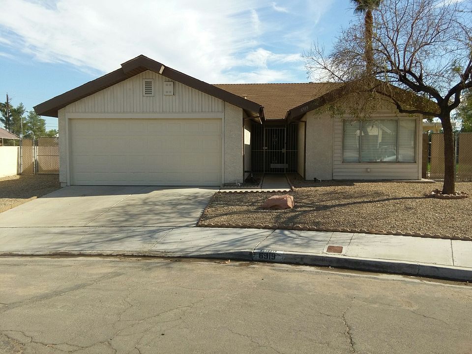 1st image of 6919 Paddington Way