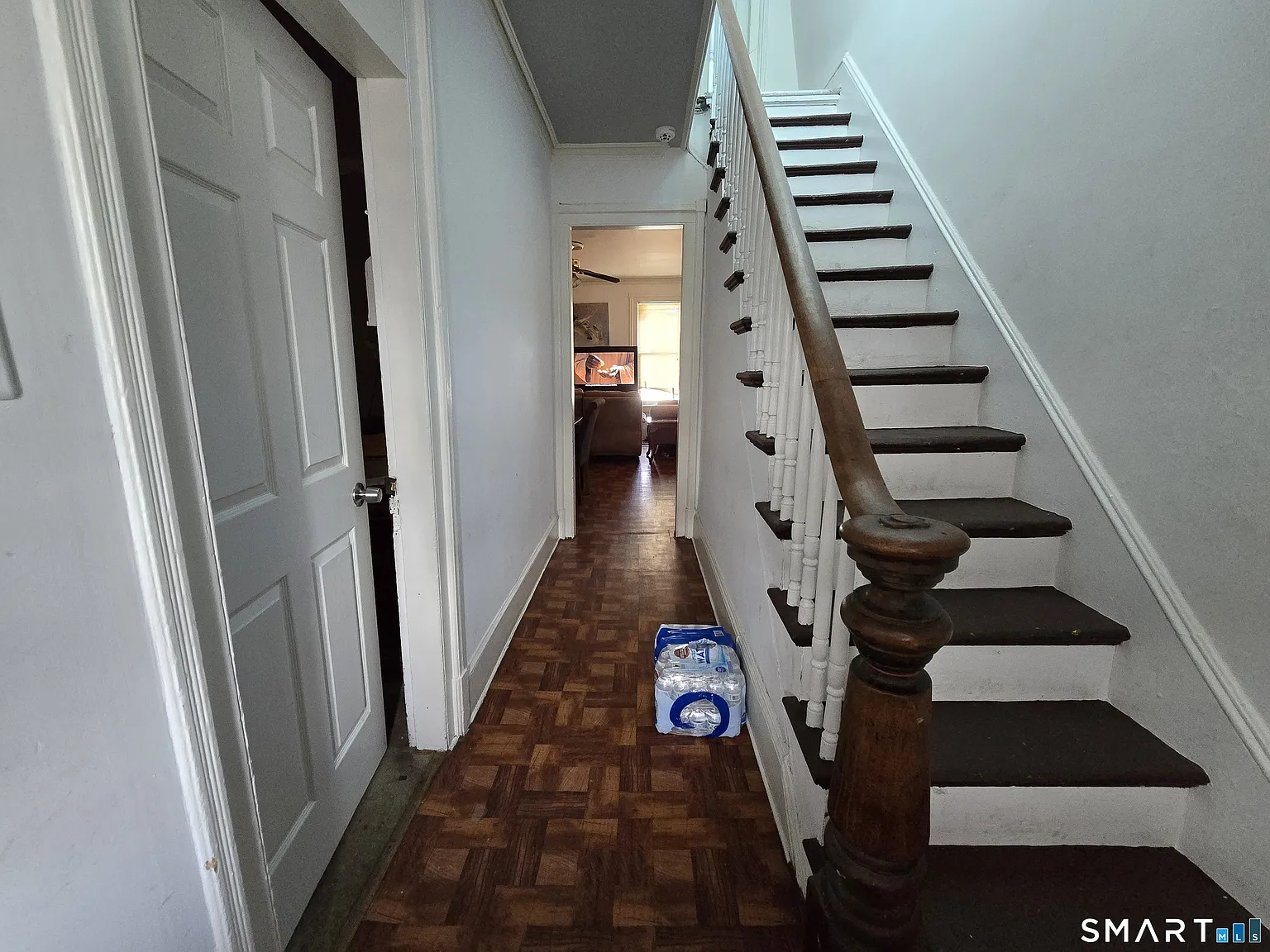 4 bed, 1.5 bath, 1552 sqft, $3,000 — Photo 2
