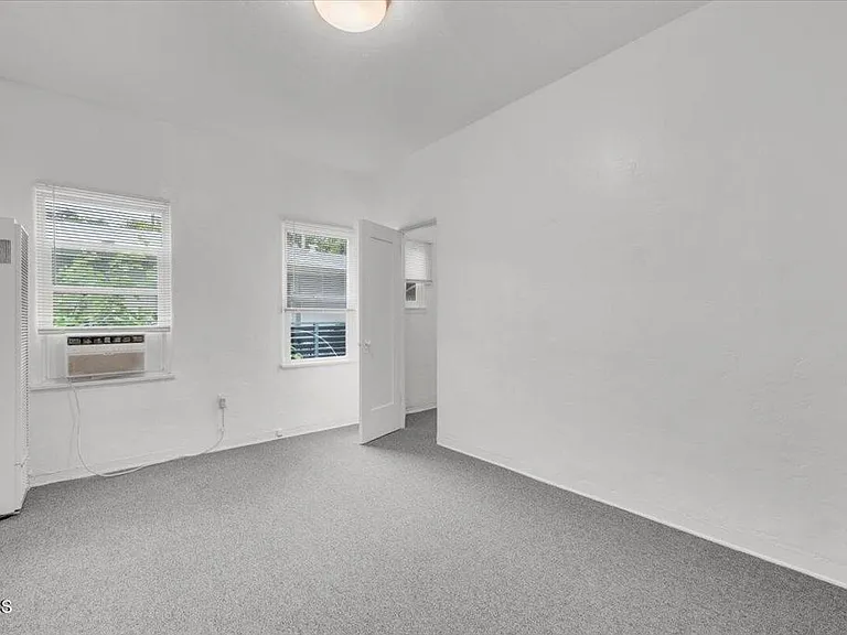 368 Monterey Rd #370.5 — Photo 25