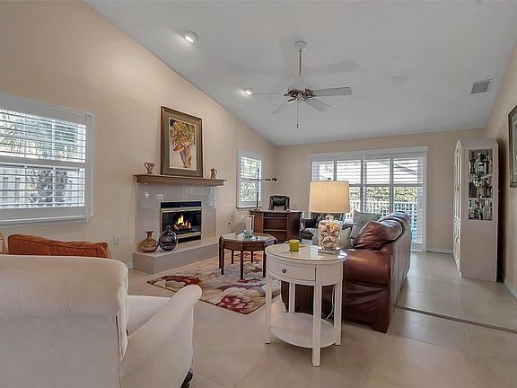 5th image of 3410 Avenida Madera #B