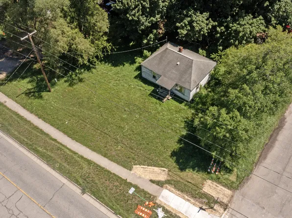 617 W Allegan St, Otsego, MI 49078