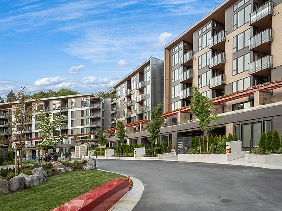 3rd image of 1500 Scott Cres #306