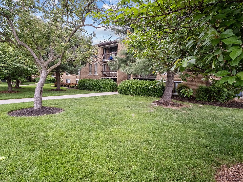1st image of 563 Florida Ave APT T4
