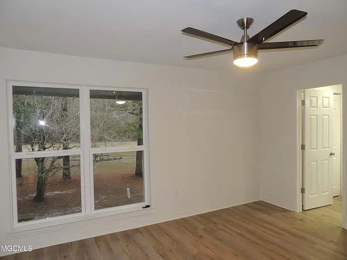 248 Highpoint Dr — Photo 5