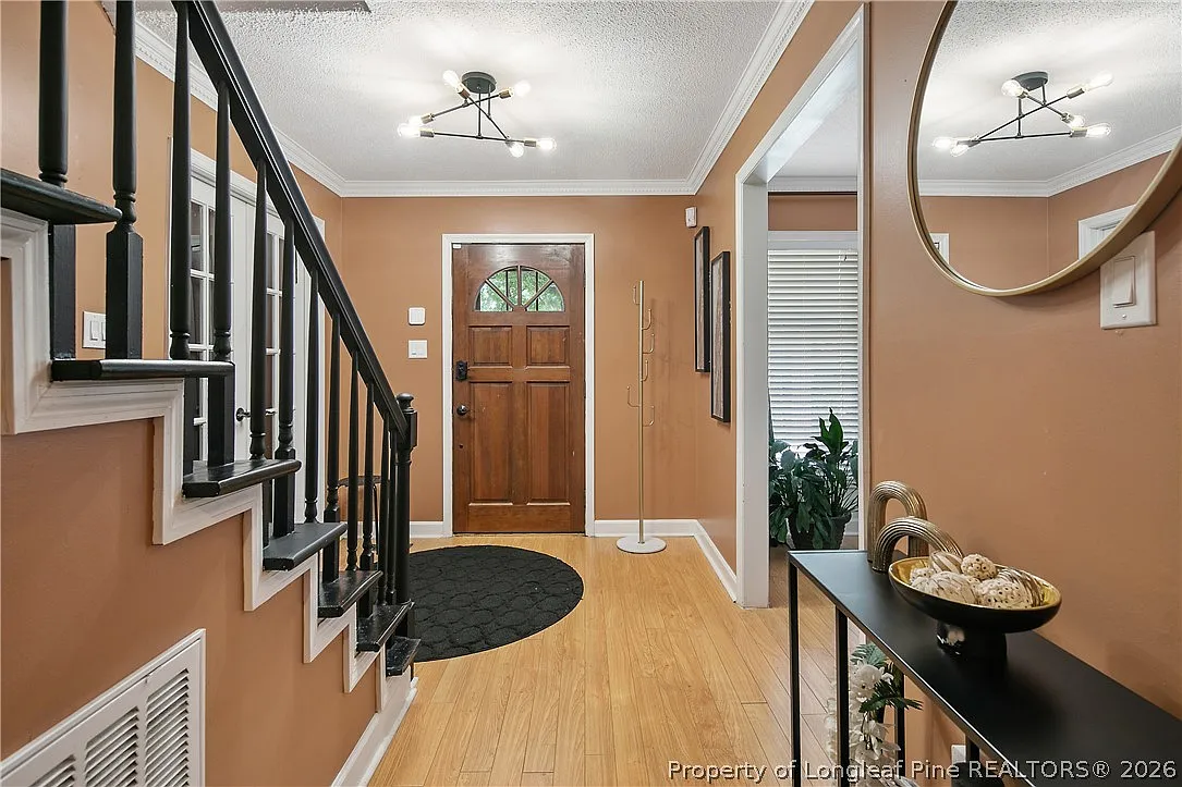 4 bed, 3.0 bath, 2537 sqft, $2,625 — Photo 3