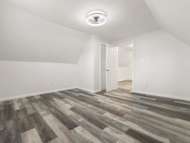 51 Wegman Pkwy #2-JC — Photo 11