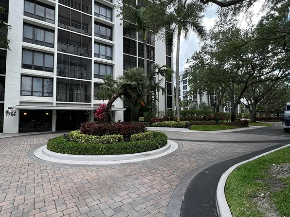 7786 Lakeside Boulevard #624, Boca Raton, FL 33434